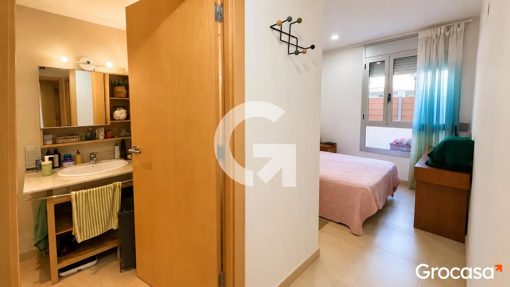 Schlafzimmer von Wohnung zum Verkauf in Lloret de Mar mit Klimaanlage, Terrasse und Gemeinschaftspool