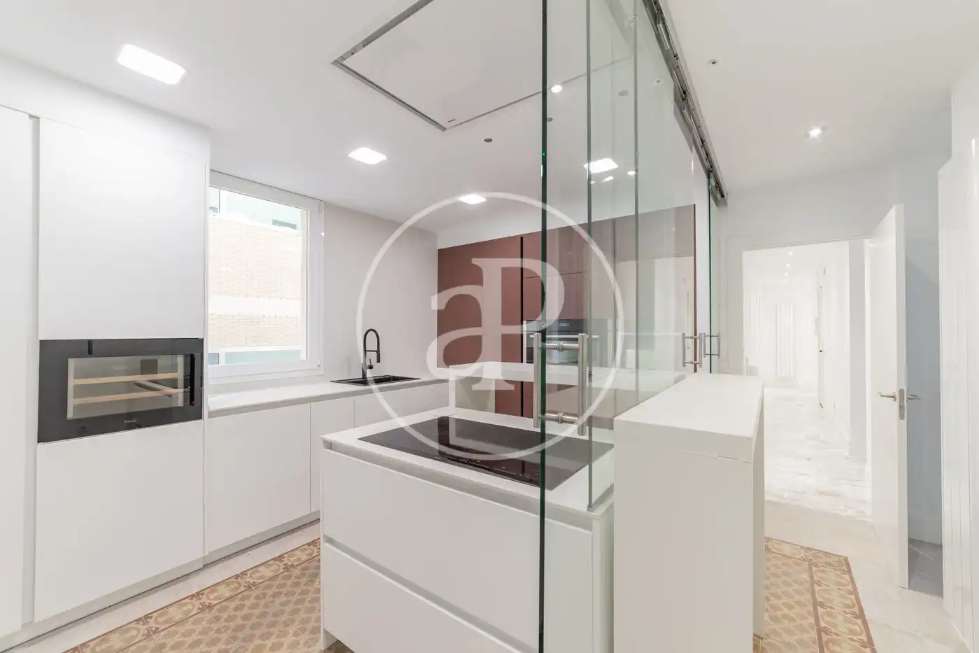 Cocina de Piso de alquiler en Madrid con Aire acondicionado, Calefacción y Terraza