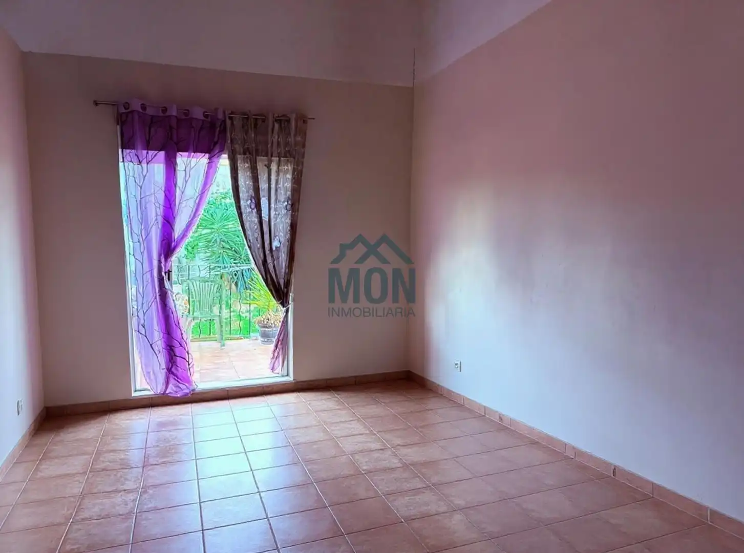 Detached house with terrace for sale in Montroi / Montroy, imagen 17