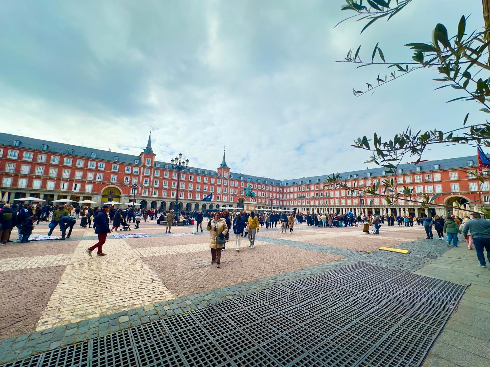Vista exterior de Apartamento de alquiler en  Madrid Capital con Aire acondicionado, Calefacción y Amueblado