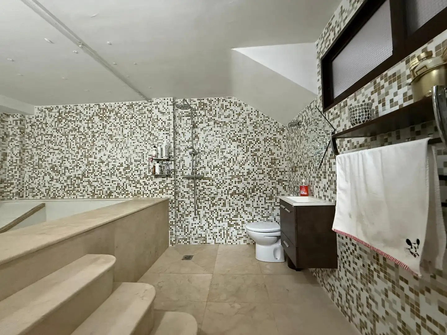 Baño de Casa adosada en venta en San Pedro del Pinatar con Aire acondicionado, Calefacción y Jardín privado