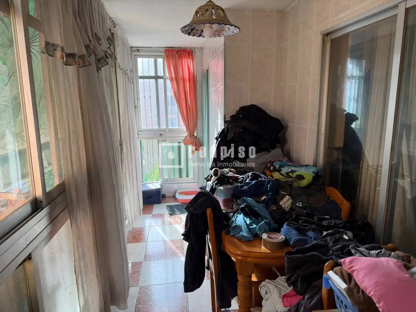 Habitación de Piso en venta en Madrid con Calefacción y Terraza
