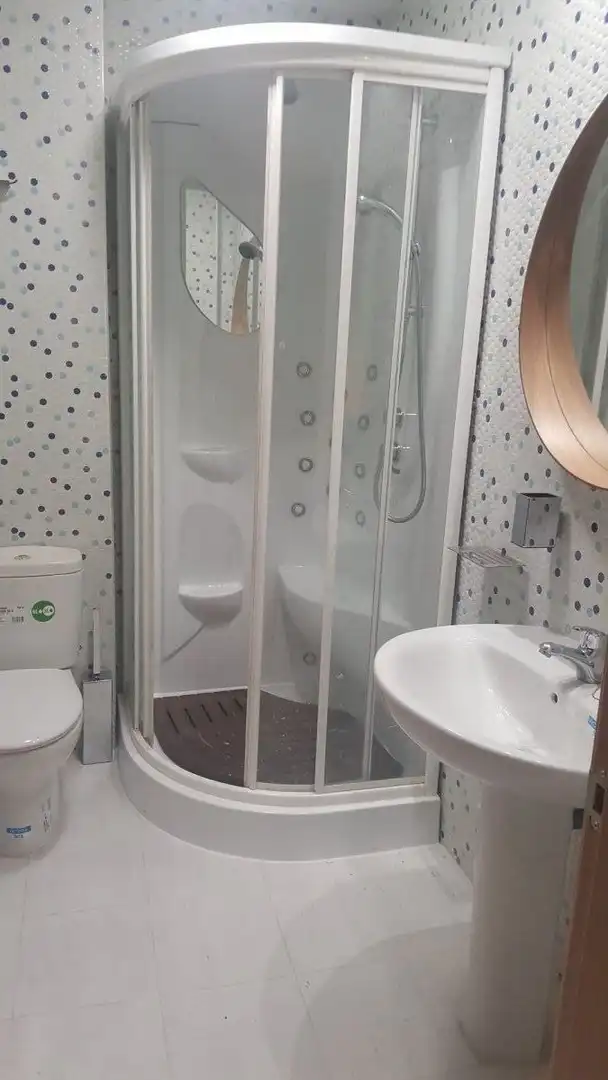 Baño de Piso en venta en Valladolid con Calefacción y Parquet