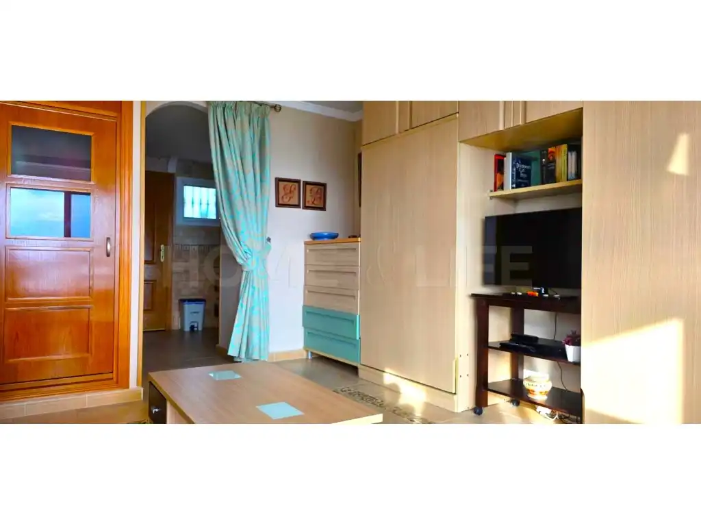 Habitación de Estudio de alquiler en Puerto Marina