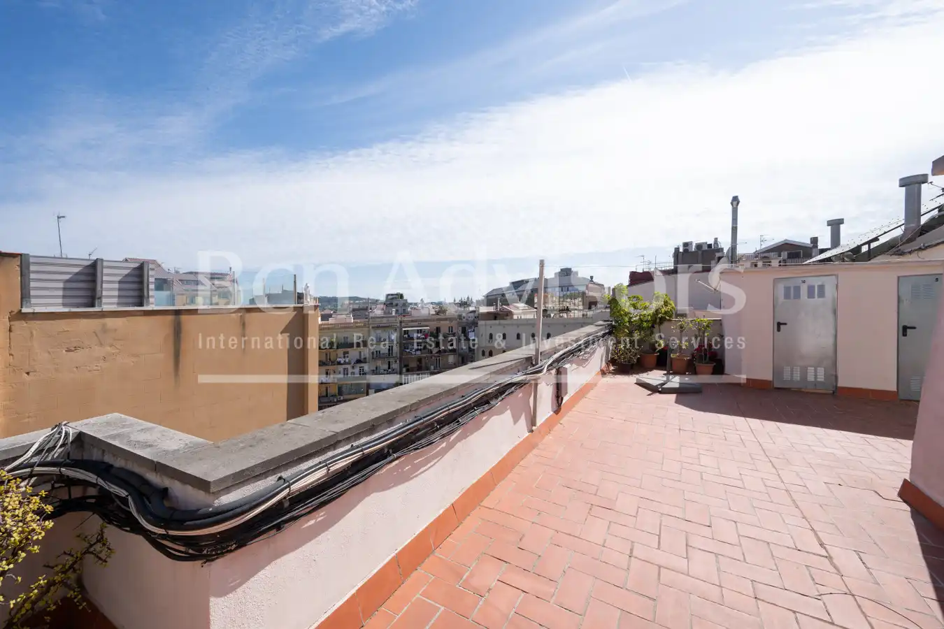 Appartamento con terrazza in vendita a Carrer de València, imagen 32
