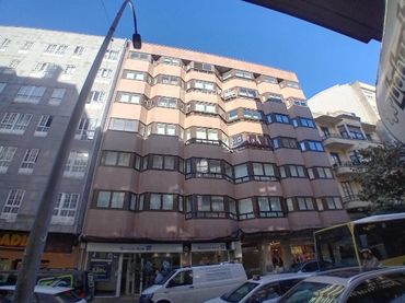 Piso con ascensor en venta en Doctor Teixeiro