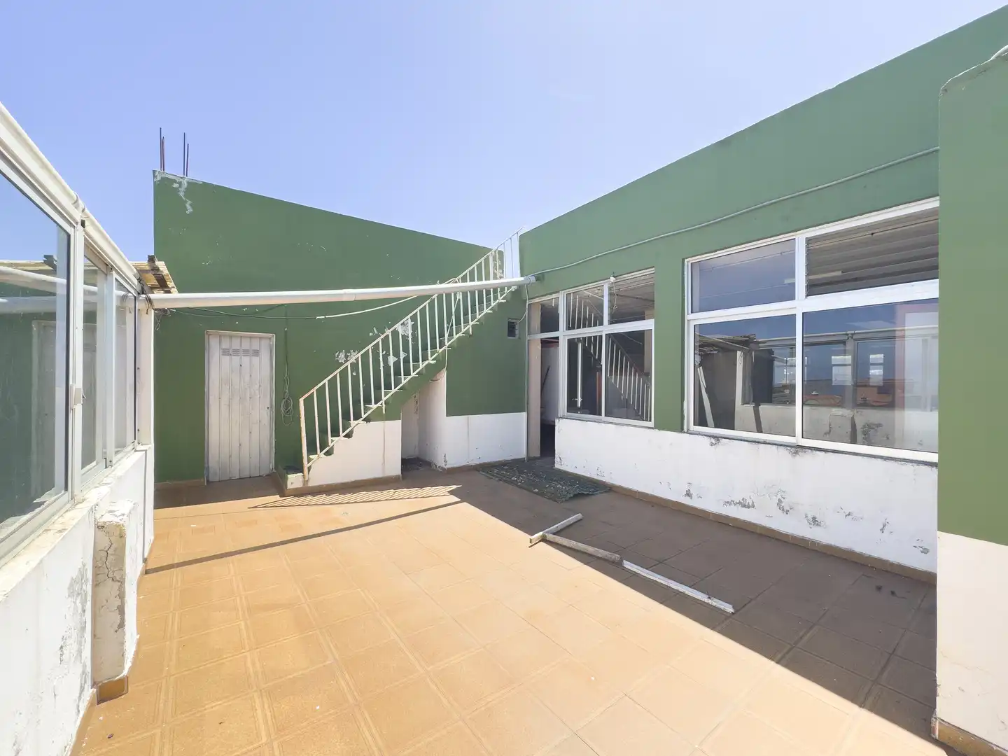 Vista exterior de Edificio en venta en La Victoria de Acentejo