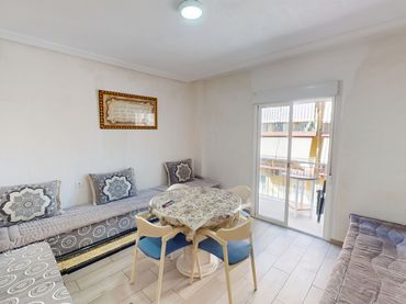 Piso con balcón en venta en Carrer Fernanda Santamaría 57