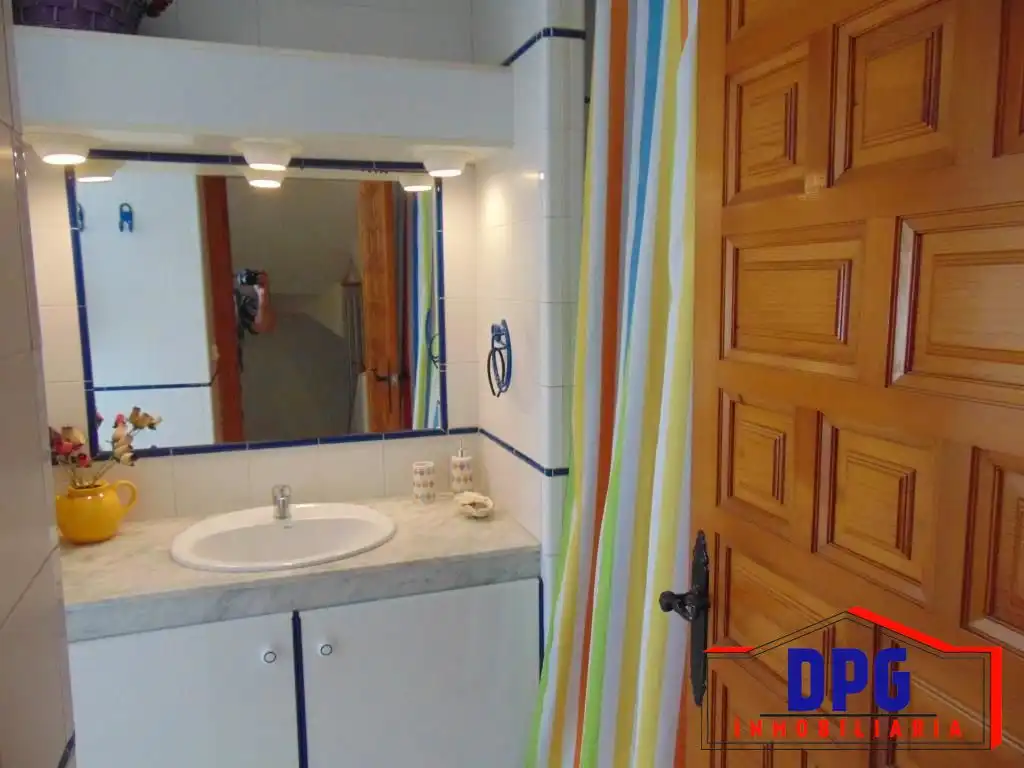 Baño de Dúplex en venta en Garrucha con Aire acondicionado, Terraza y Amueblado