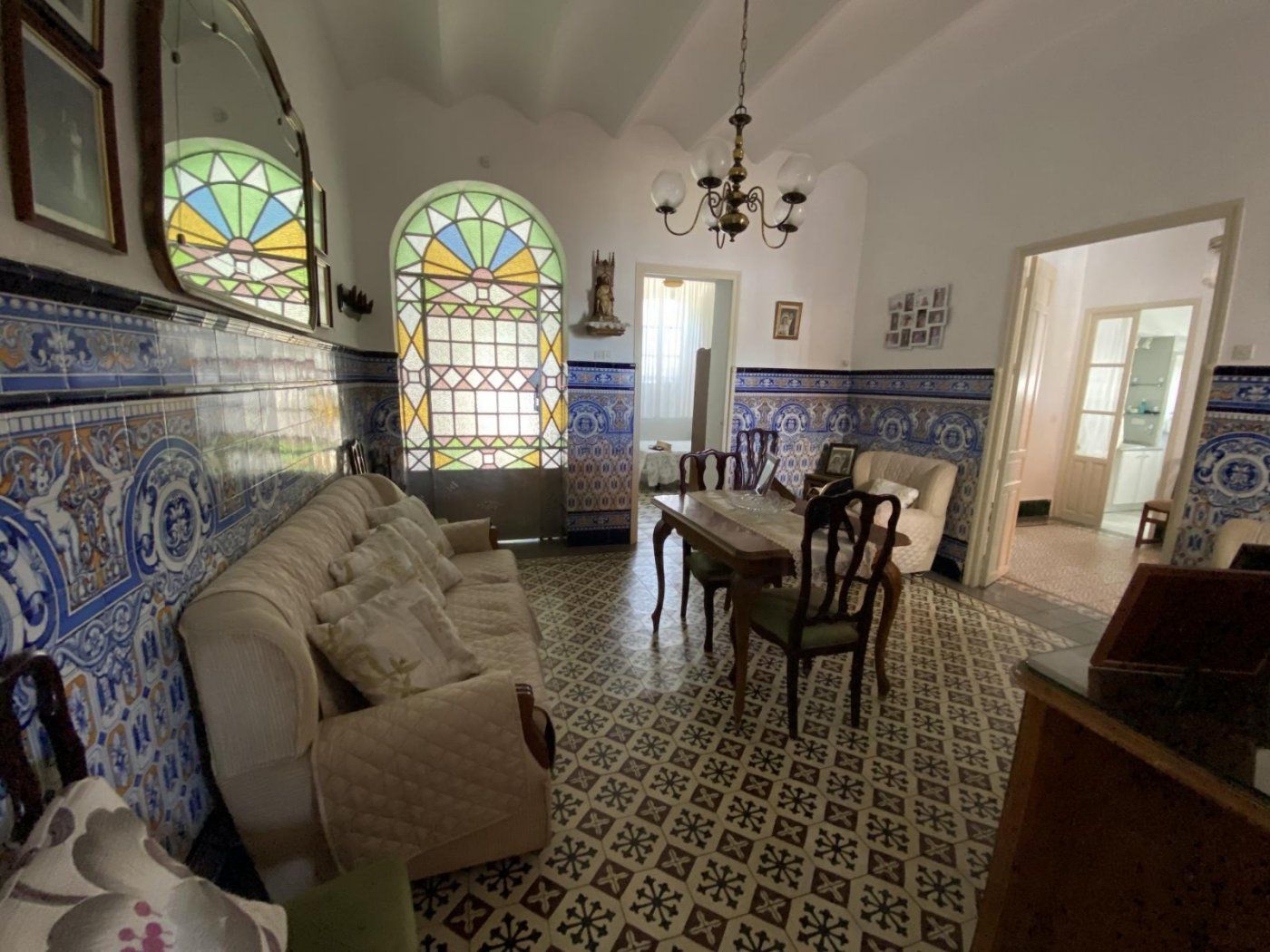 Living room of House or chalet for sale in El Pedroso  with Terrace, Storage room and Balcony