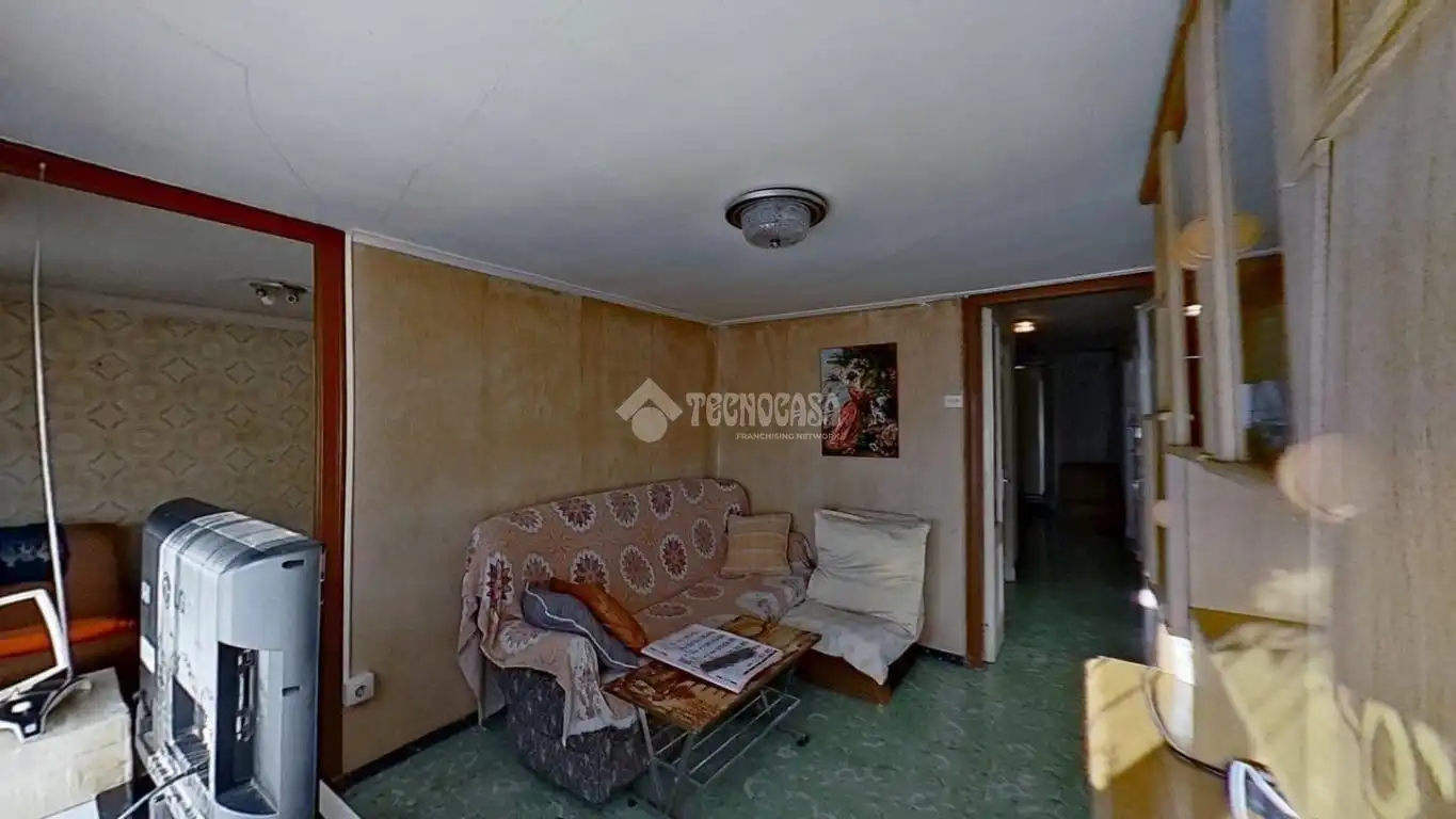 Flat for sale in Escodines
