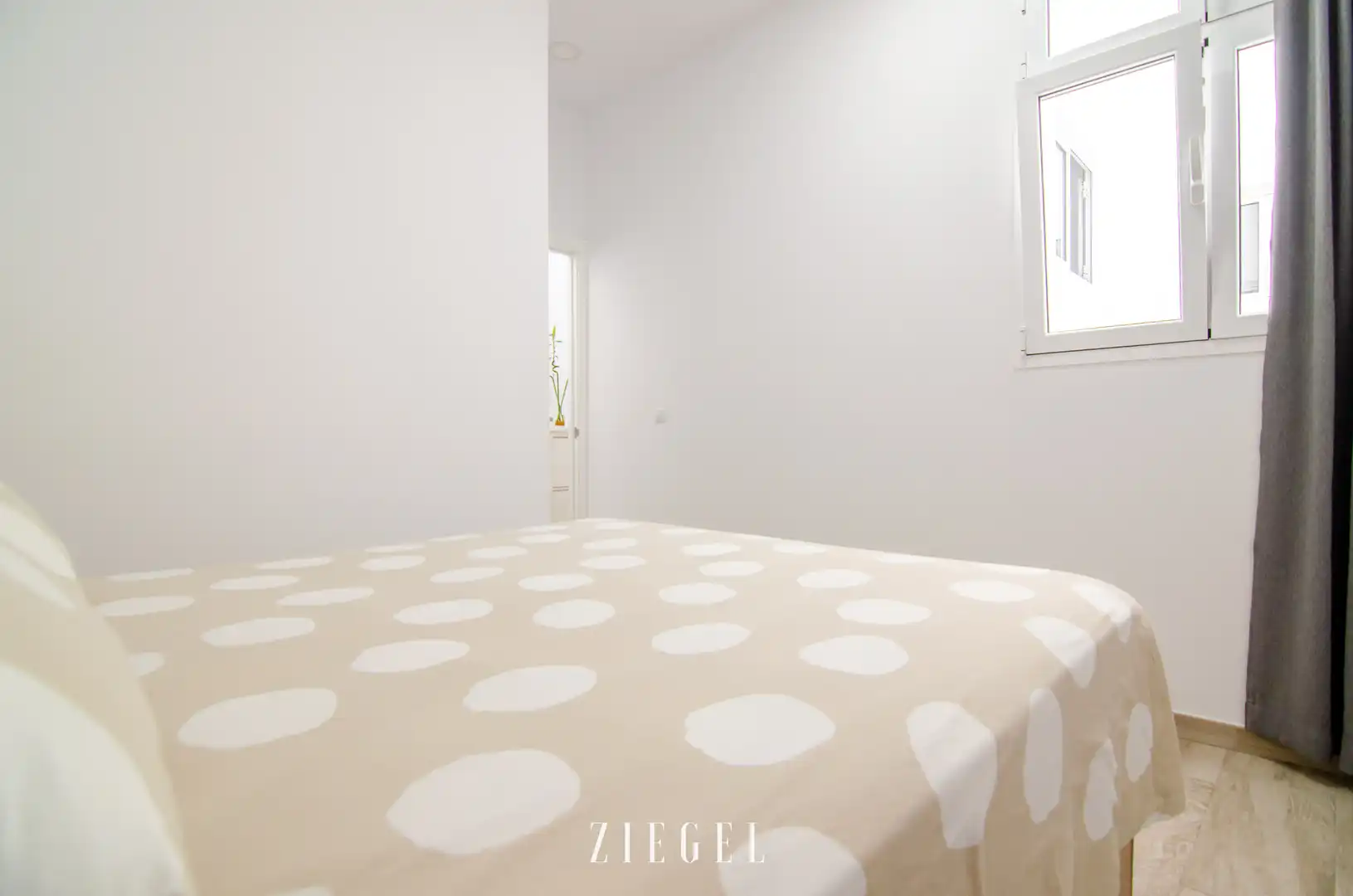 Bedroom of Flat for sale in Las Palmas de Gran Canaria  with Terrace, Storage room and Furnished