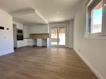 Flat with pool to rent in Calle de la Libertad 5