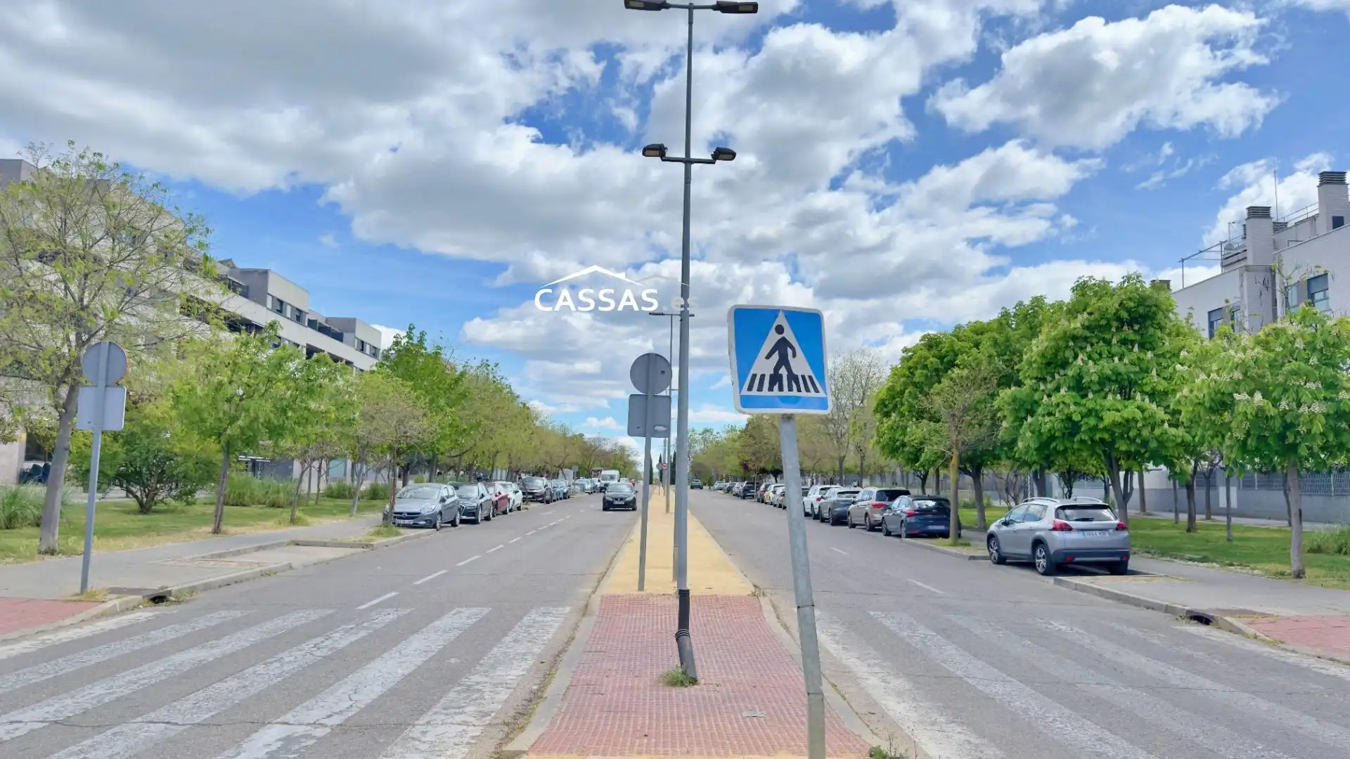 Vista exterior de Àtic en venda en Torrejón de Ardoz amb Calefacció, Terrassa i Traster
