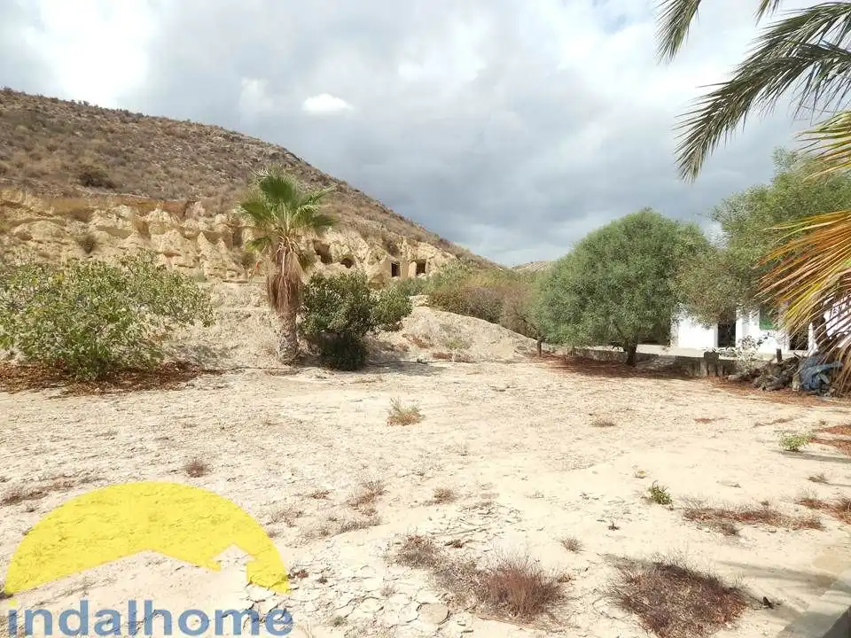 Finca rústica en venta en Antas con Jardín privado, Terraza y Trastero