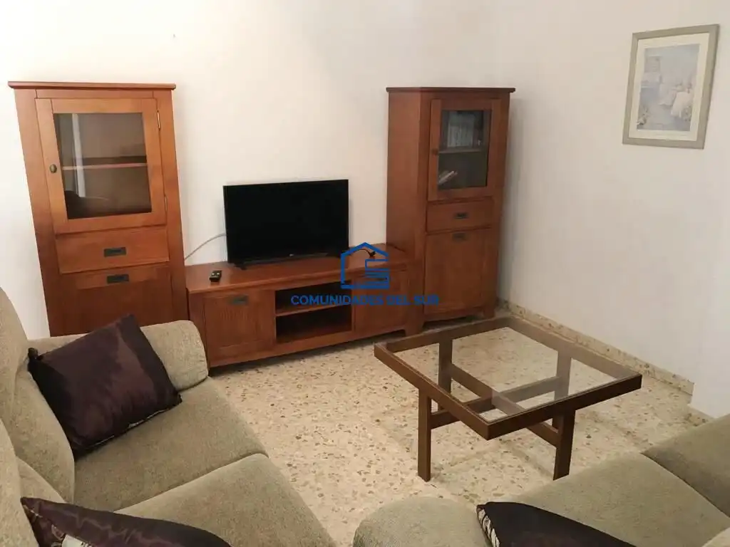 Sala d'estar de Pis de lloguer en Cádiz amb Terrassa i Moblat