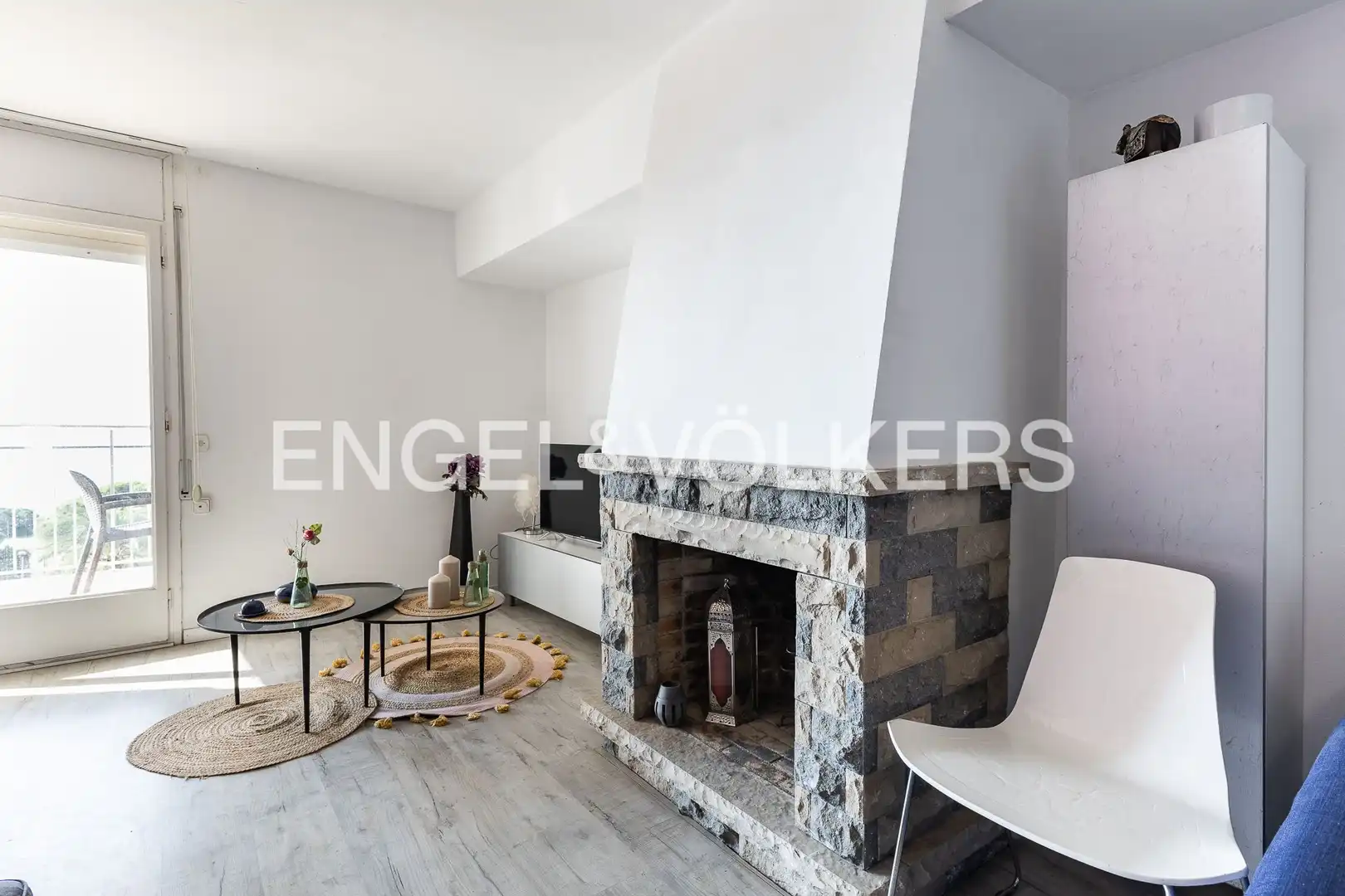 Living room of Flat for sale in Malgrat de Mar  with Heating, Parquet flooring and Terrace