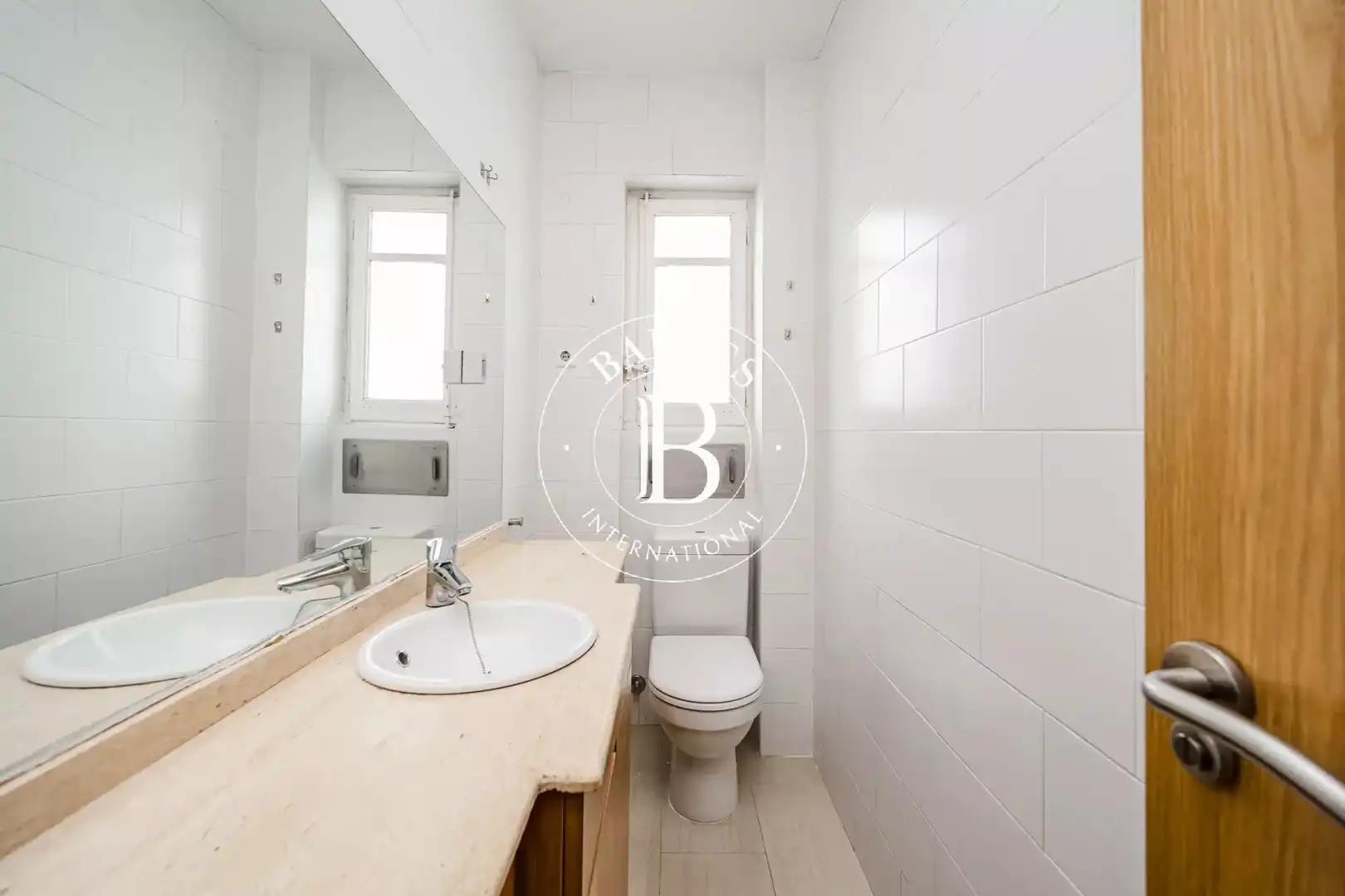 Baño de Piso en venta en Madrid con Aire acondicionado y Calefacción