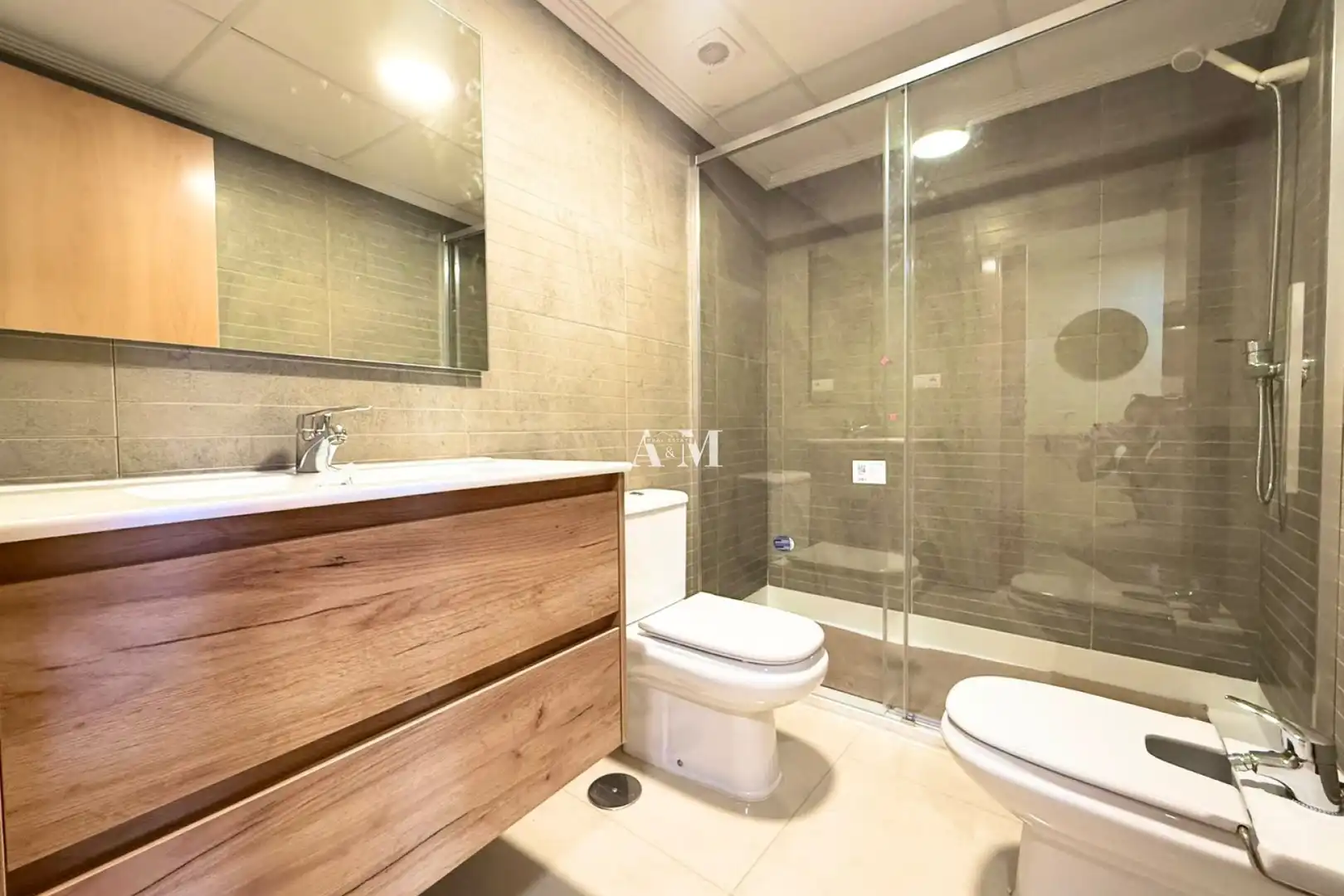Bathroom of Flat for rent in Almoradí  with Air Conditioner, Heating and Terrace