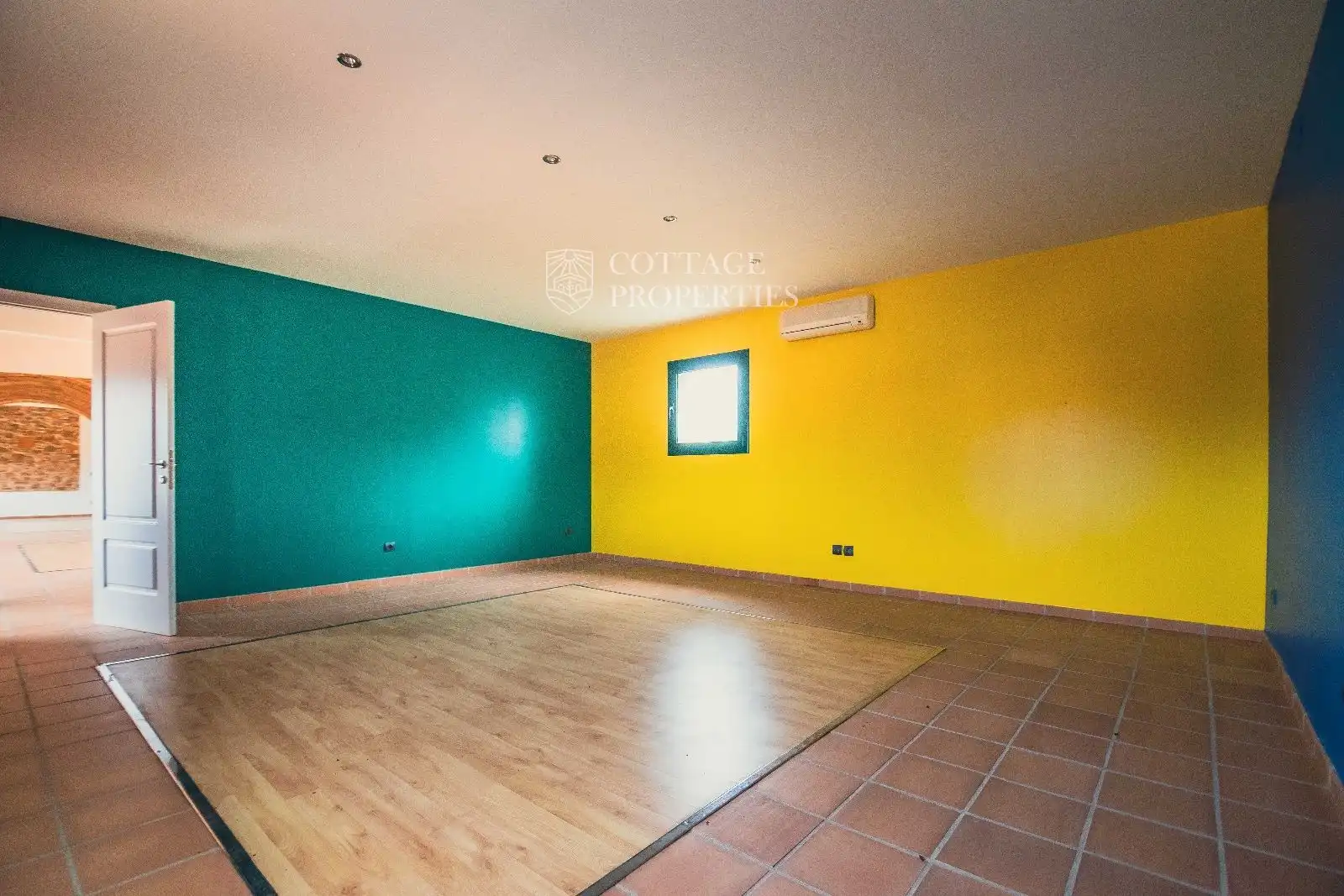 Finca rústica en venda en Sant Llorenç Savall amb Calefacció i Piscina