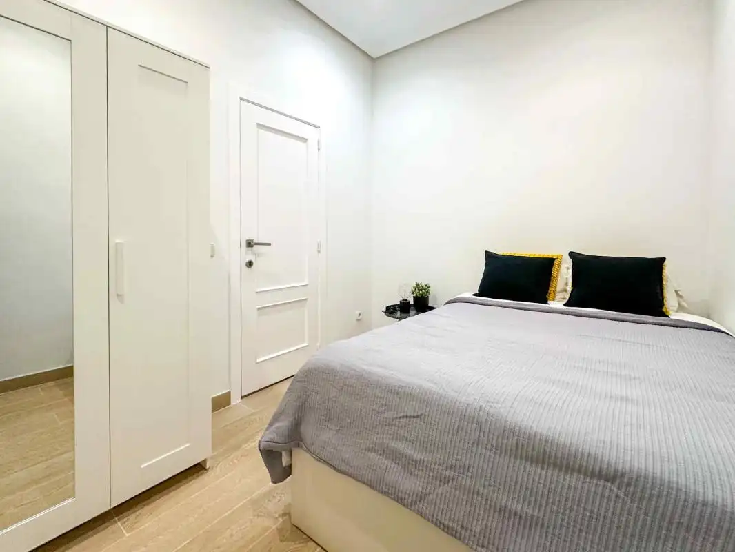 Habitación de Planta baja de alquiler en Madrid con Calefacción y Amueblado