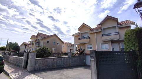 Foto 2 de Casa adosada en venta en Revilla, Camargo