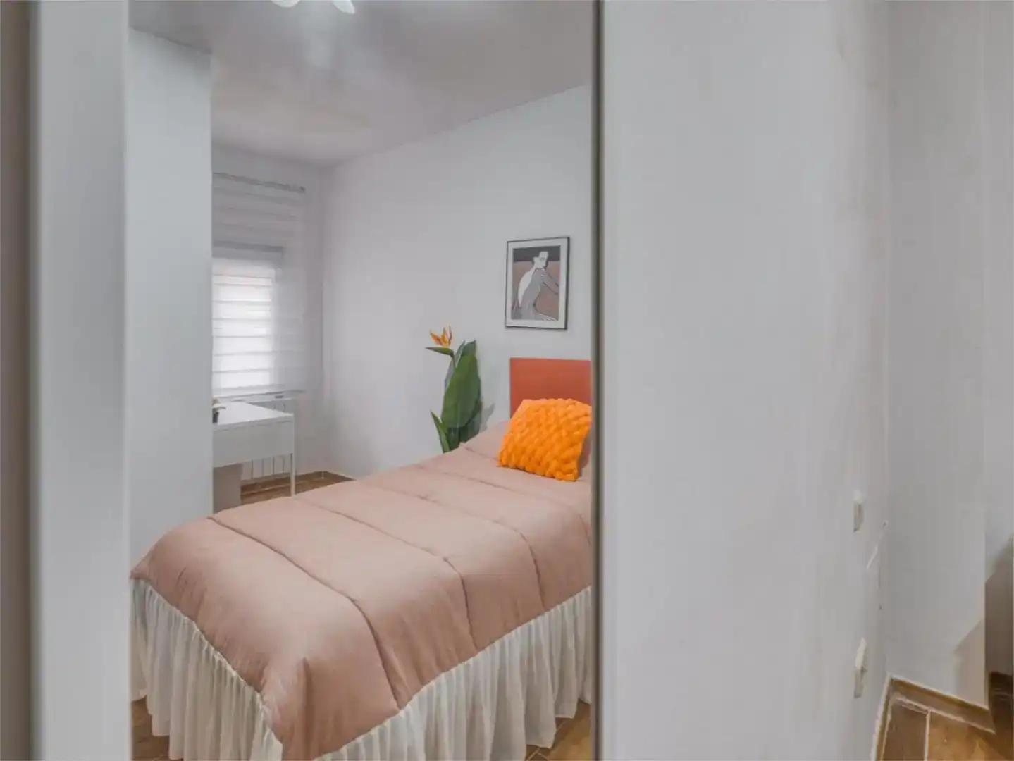 Bedroom of Study for rent in Estremera  with Air Conditioner, Furnished and Balcony