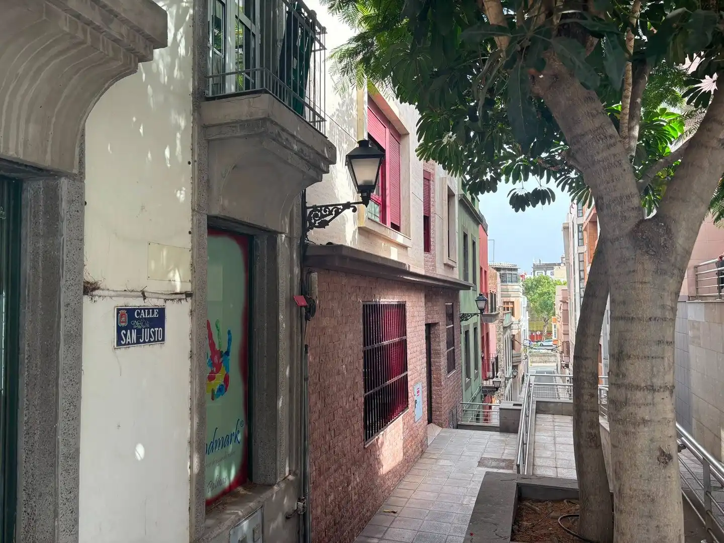 Exterior view of Garage for sale in Centro
