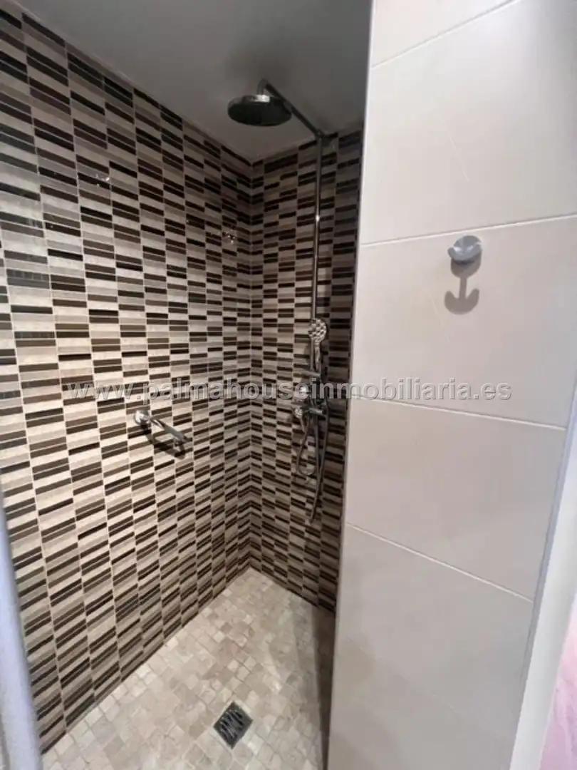 Baño de Piso en venta en  Palma de Mallorca con Aire acondicionado, Parquet y Terraza