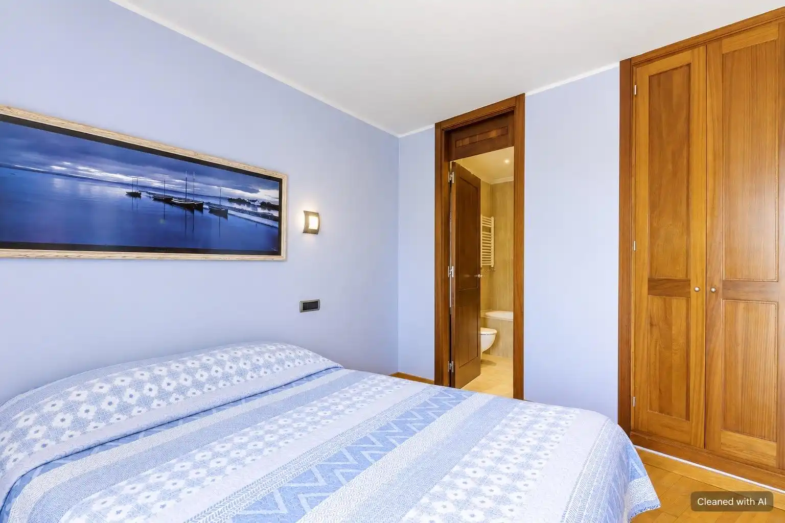 Schlafzimmer von Dachboden zum Verkauf in Pollença mit Klimaanlage, Heizung und Parkett
