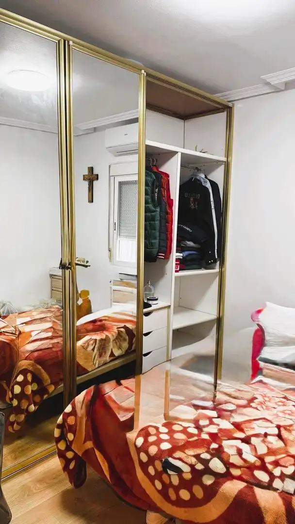 Habitación de Piso en venta en Madrid
