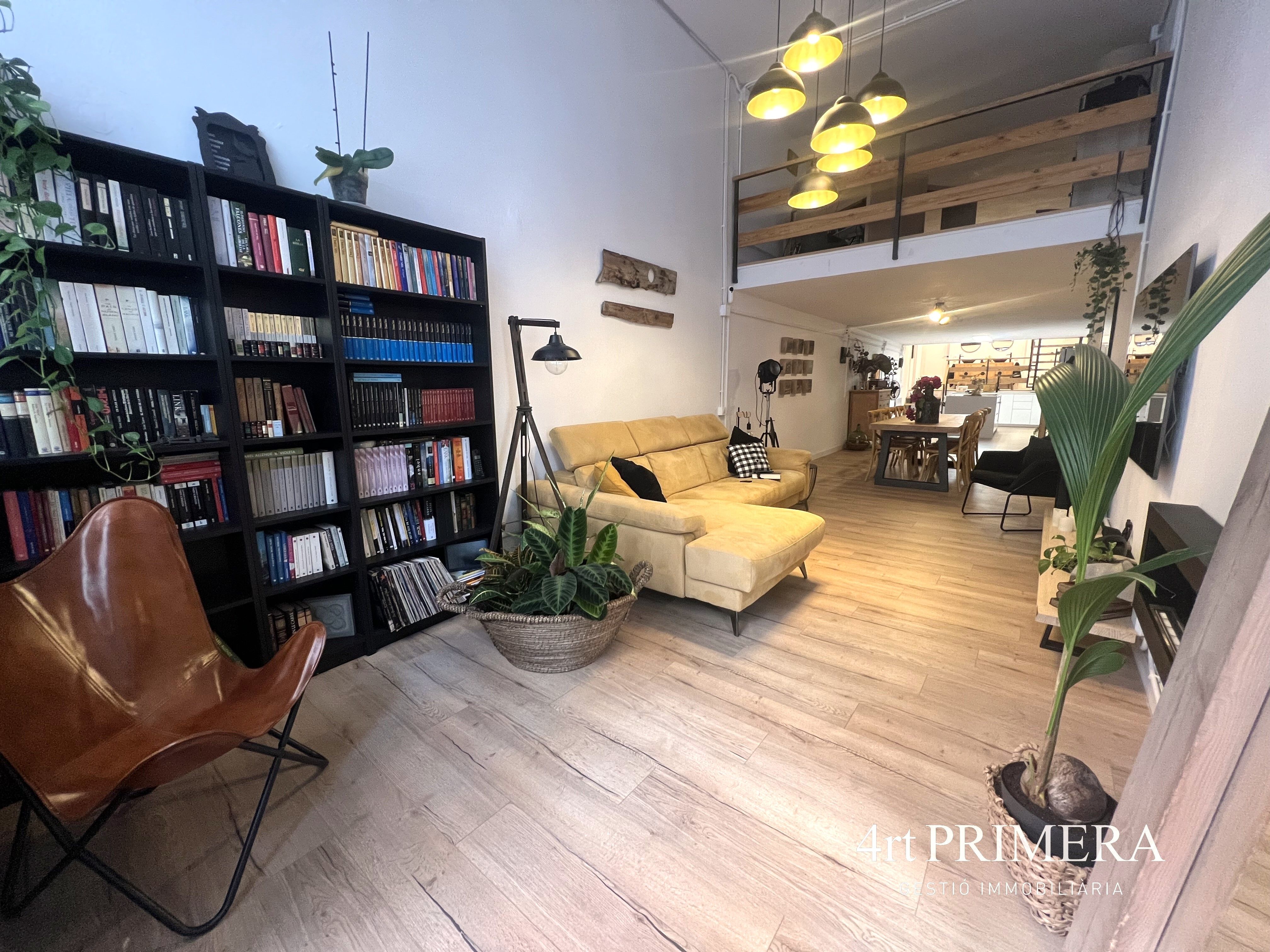 Sala d'estar de Estudi en venda en Granollers amb Calefacció, Parquet i Traster