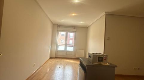 Foto 3 de Pis de lloguer a Flores de Sil - La Placa, Ponferrada