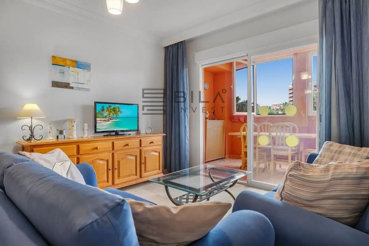 Flat with pool for sale in Marina de Torrequebrada, imagen 3