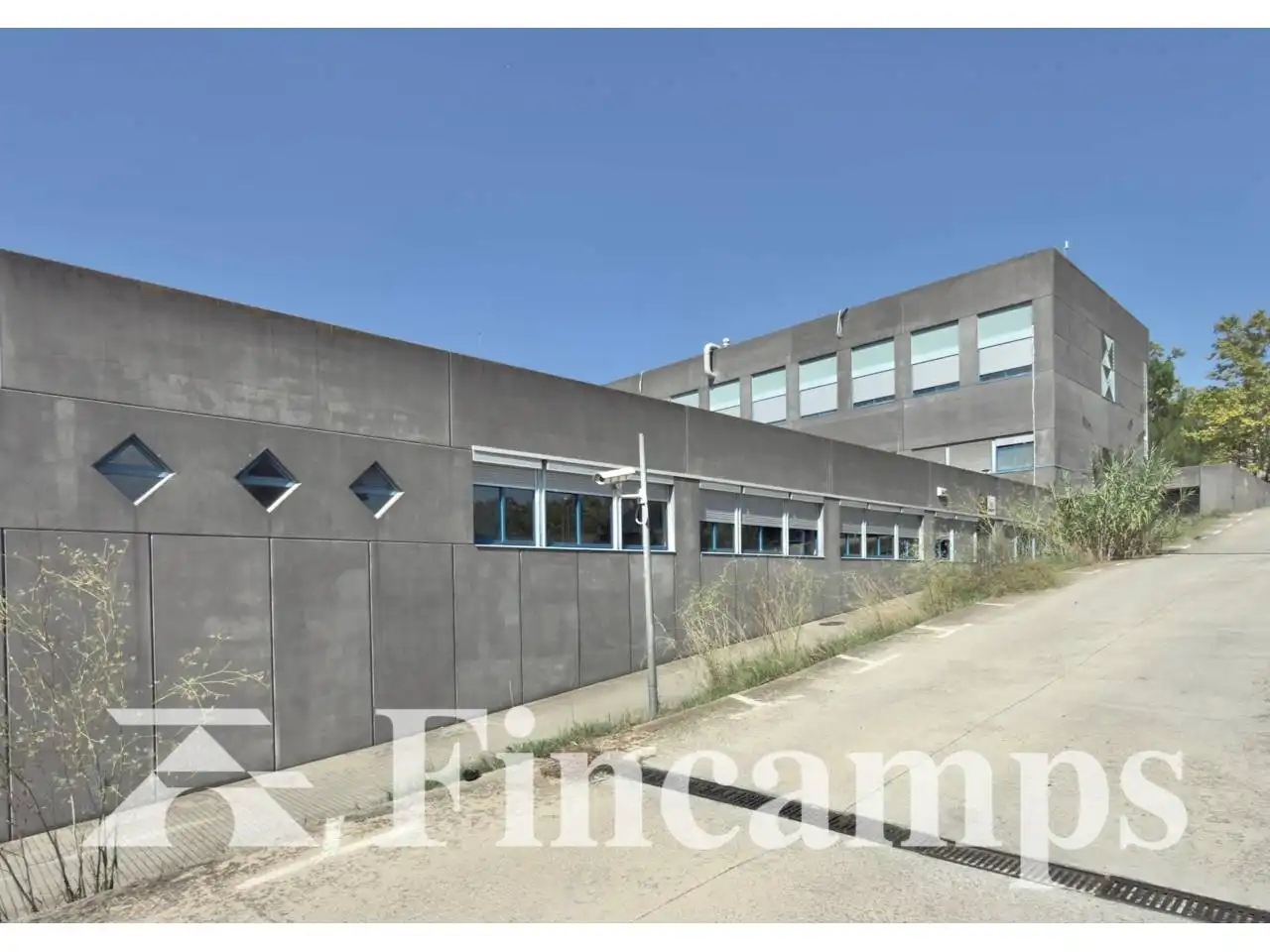 Fabrikhallen zum Verkauf in Avenida Parc Tecnològic, 7, Serraparera