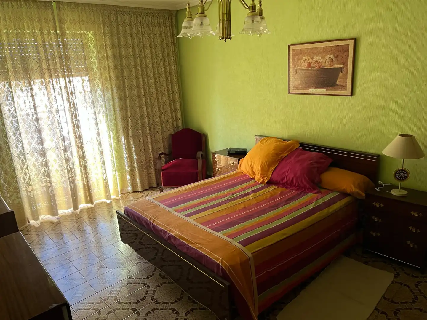Schlafzimmer von Dachboden zum Verkauf in Monzón de Campos mit Heizung, Abstellraum und Möbliert