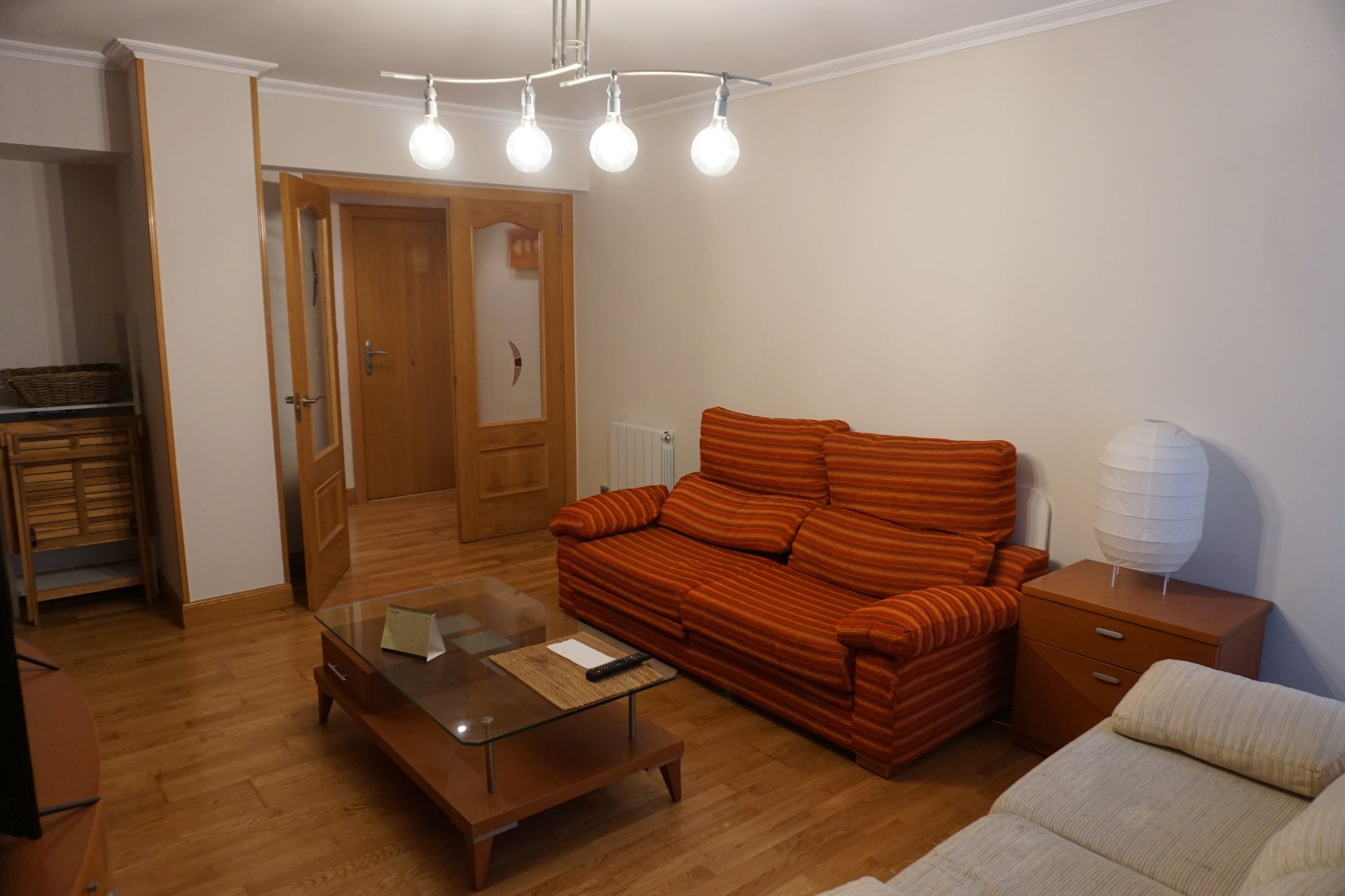 Living room of Flat for sale in Basauri   with Heating, Furnished and Balcony