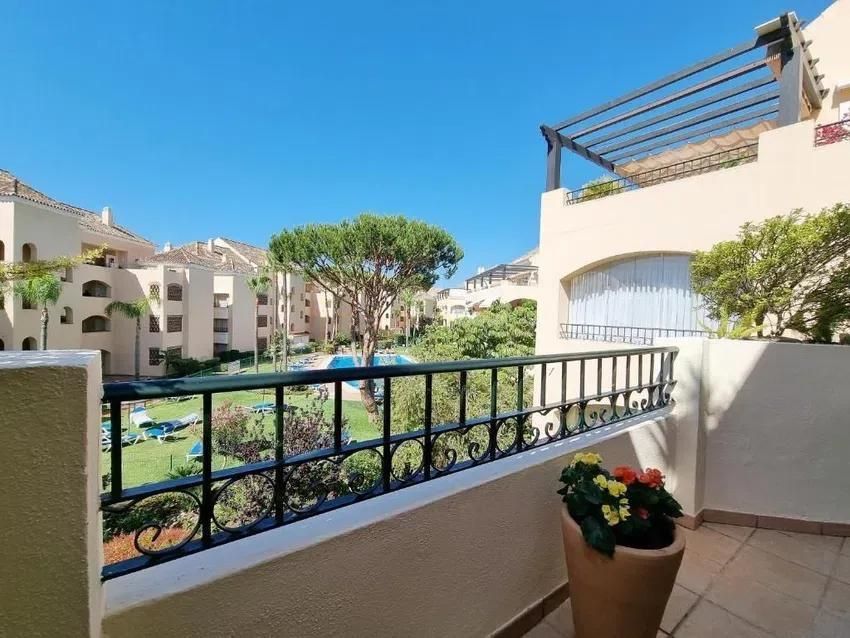 Exterior view of Flat for sale in Marbella  with Air Conditioner, Heating and Private garden