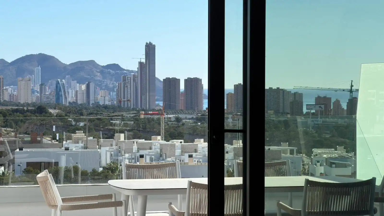 Wohnung mit Pool zum Verkauf in Avenida d'America, imagen 2