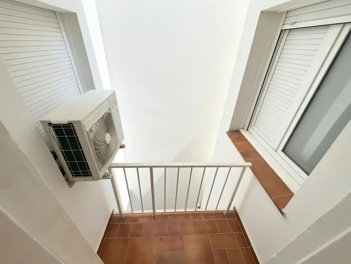 Balcony of Flat for sale in Barcelona  with Air Conditioner, Oven and Washing machine