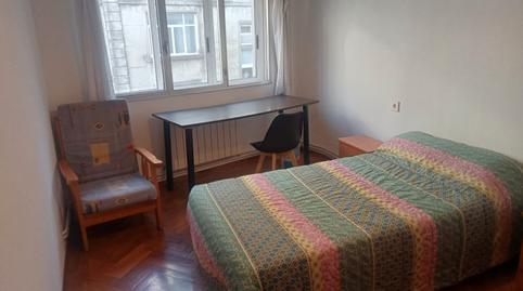 Foto 4 de Pis de lloguer a Rúa de San Pedro de Mezonzo, Ensanche - Sar, A Coruña