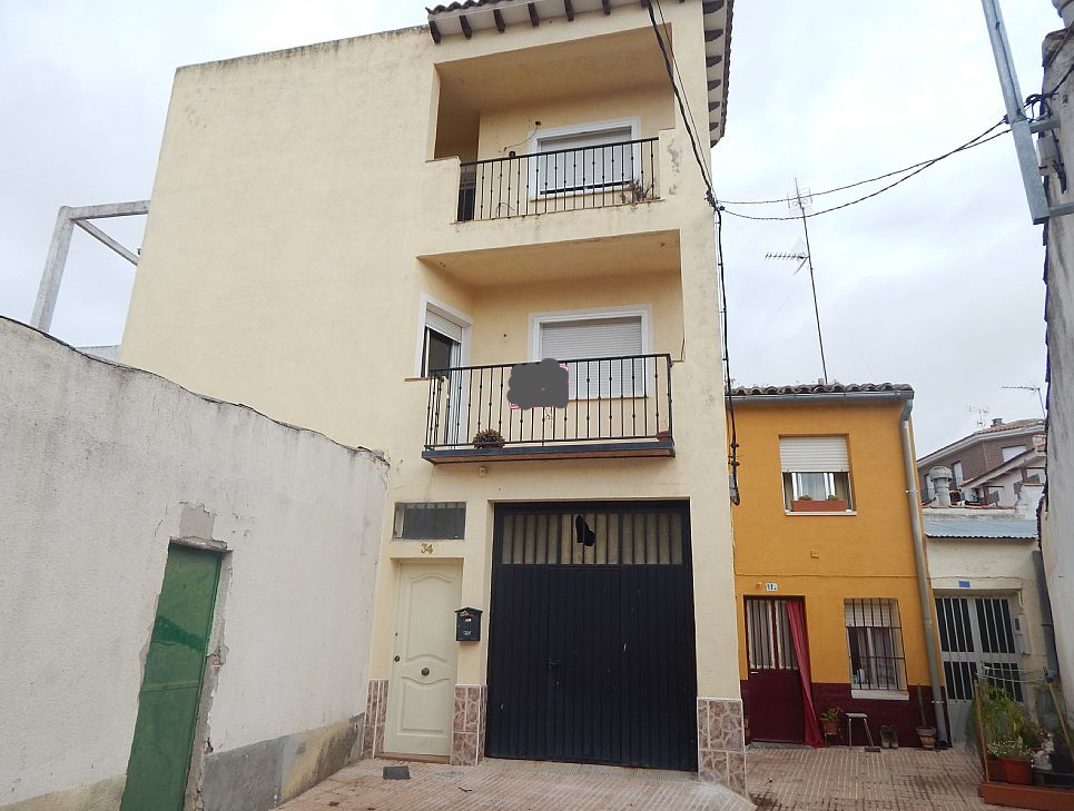 Single-family semi-detached for sale in Benito Lorenzo, Fuensalida