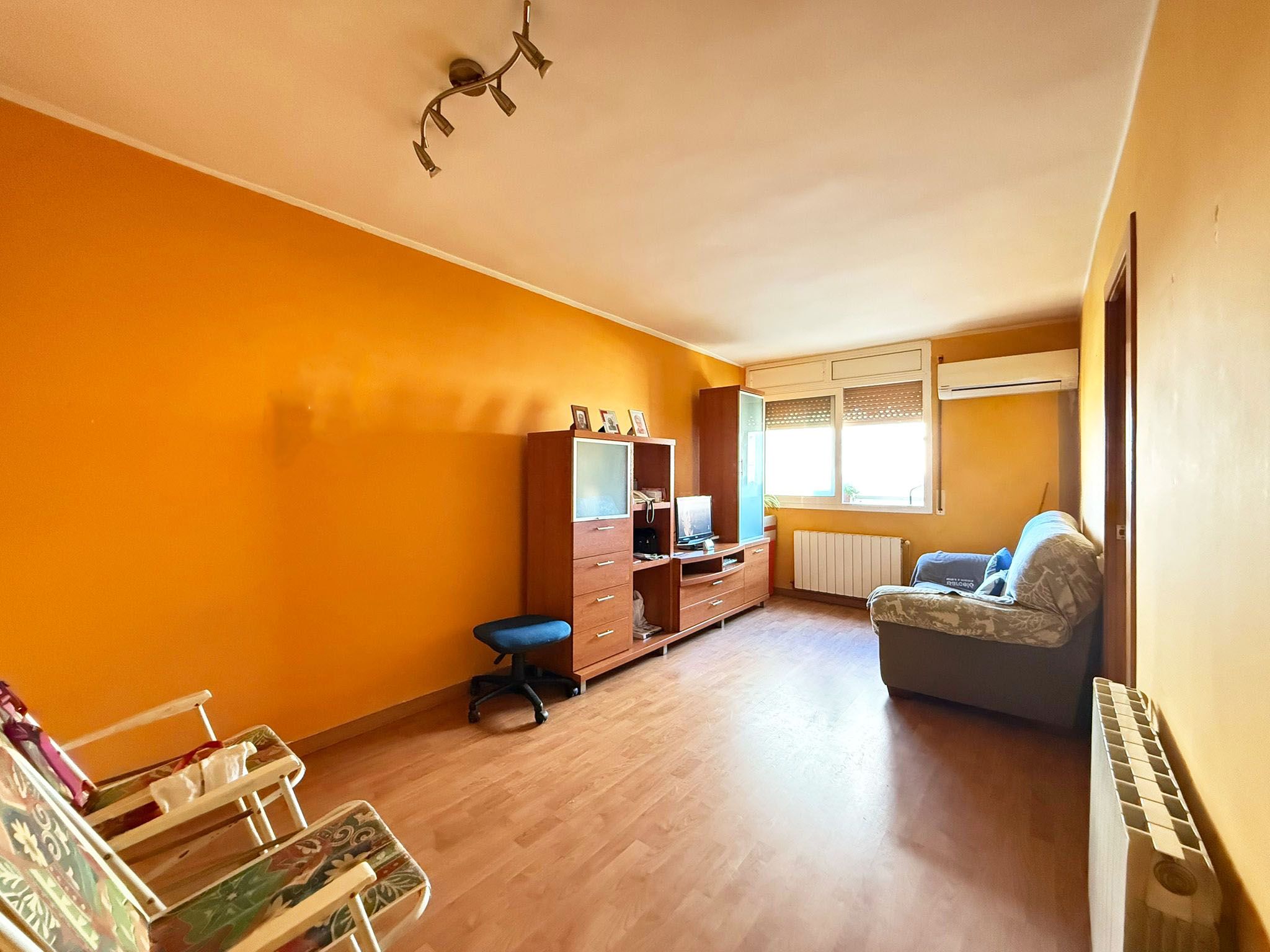 Living room of Flat for sale in  Barcelona Capital  with Heating