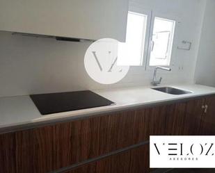 Kitchen of Flat for sale in Salamanca Capital  with Heating, Terrace and Furnished