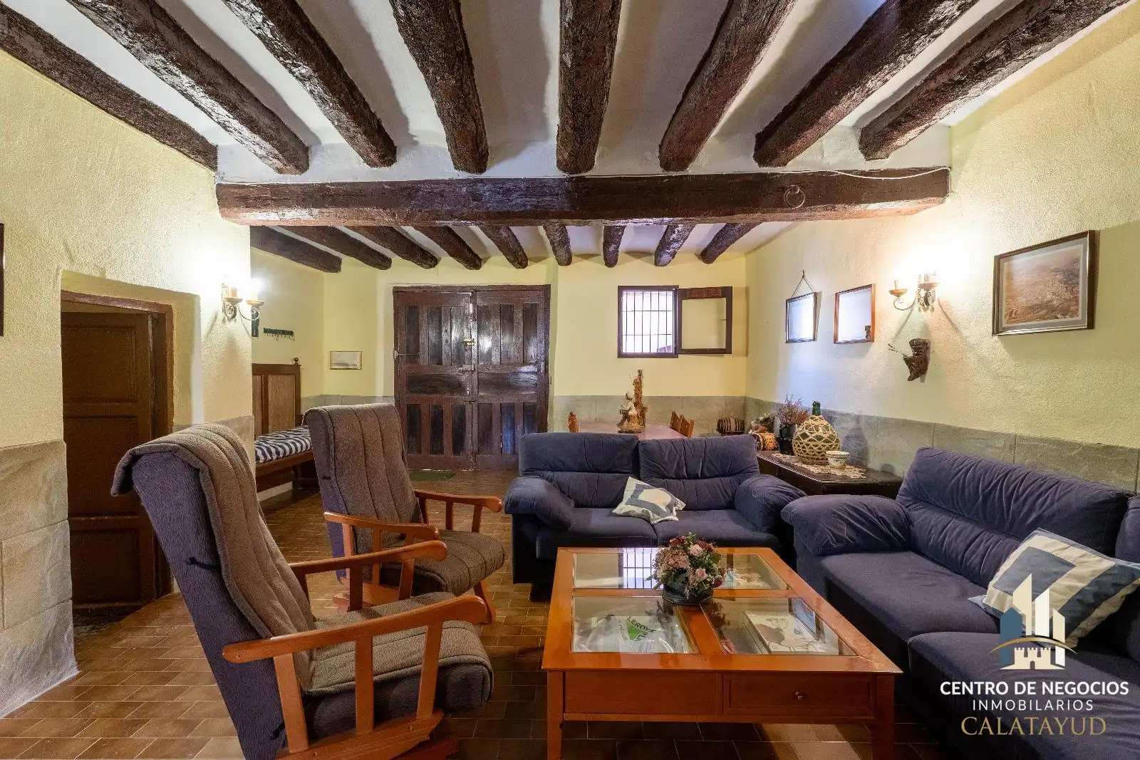 Sala de estar de Casa o chalet en venta en Munébrega con Jardín privado, Terraza y Amueblado