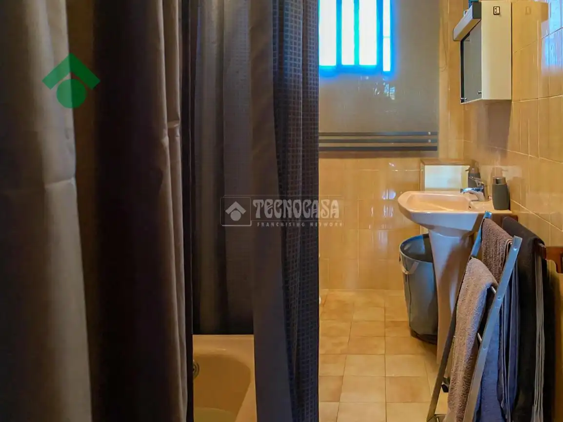Bathroom of Flat for sale in Almuñécar  with Furnished, Balcony and Community pool