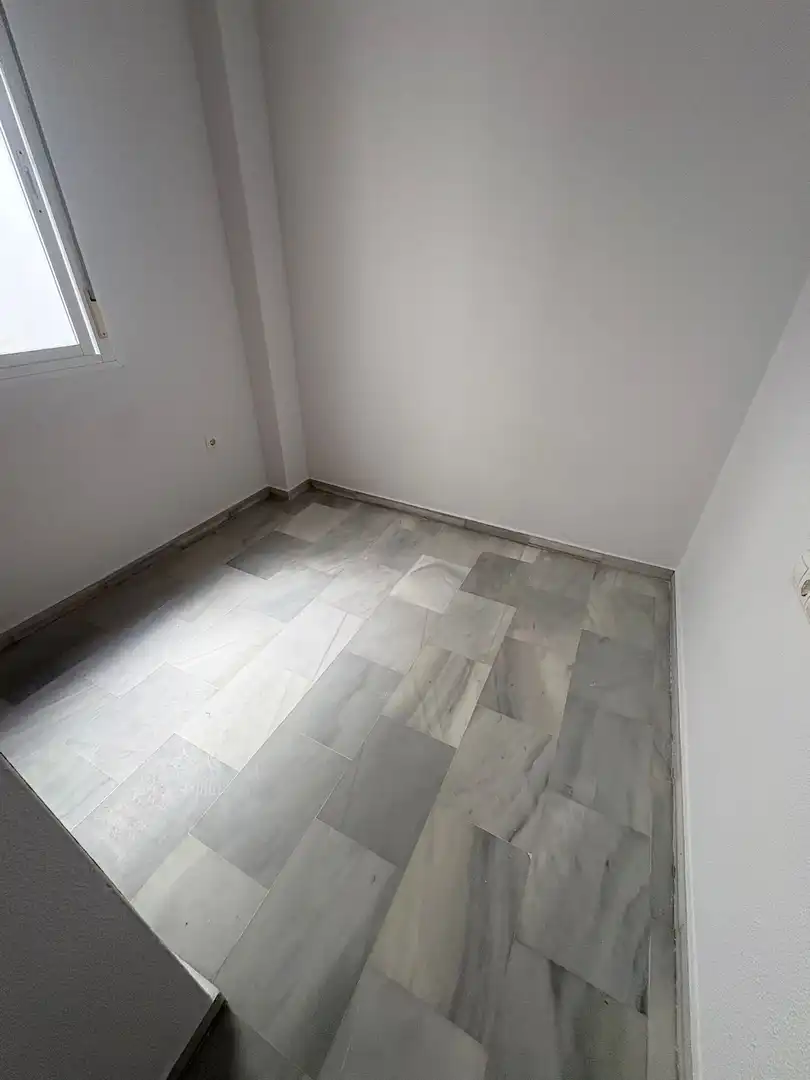 Appartamento con ascensore in vendita a Reina Victoria - Matadero, imagen 2