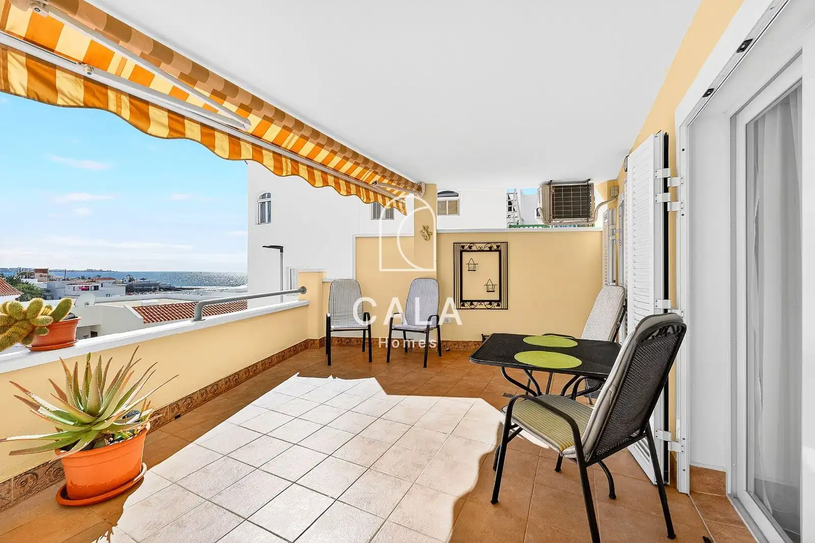 Terraza de Apartamento en venta en Adeje con Aire acondicionado, Calefacción y Terraza