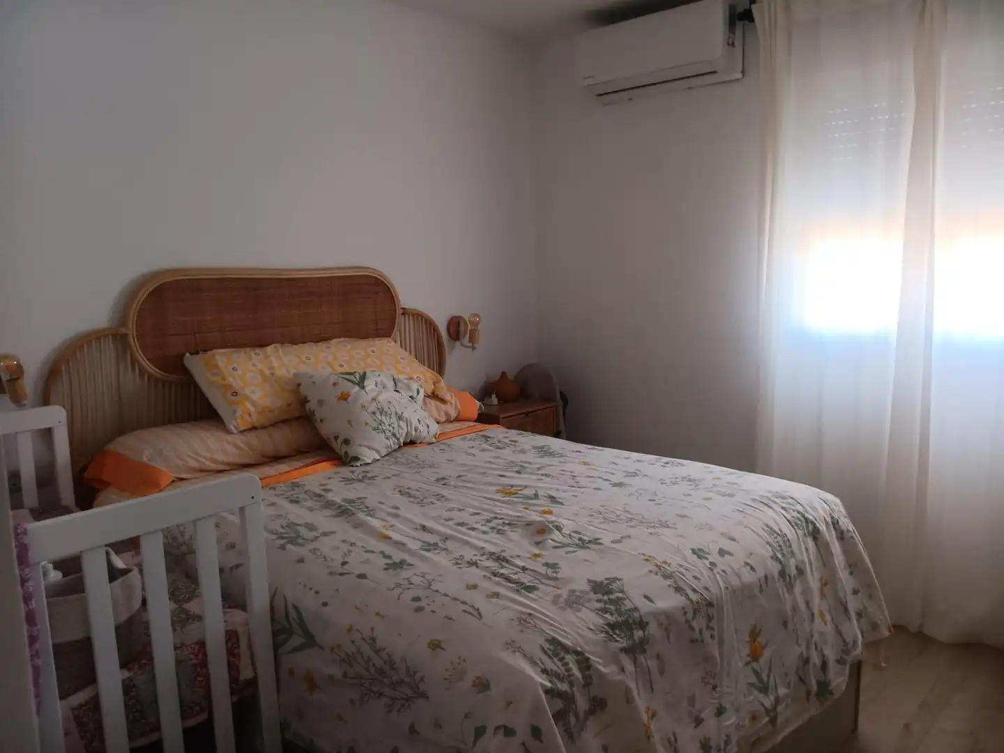 Bedroom of Flat for sale in Sevilla  with Air Conditioner, Parquet flooring and Terrace