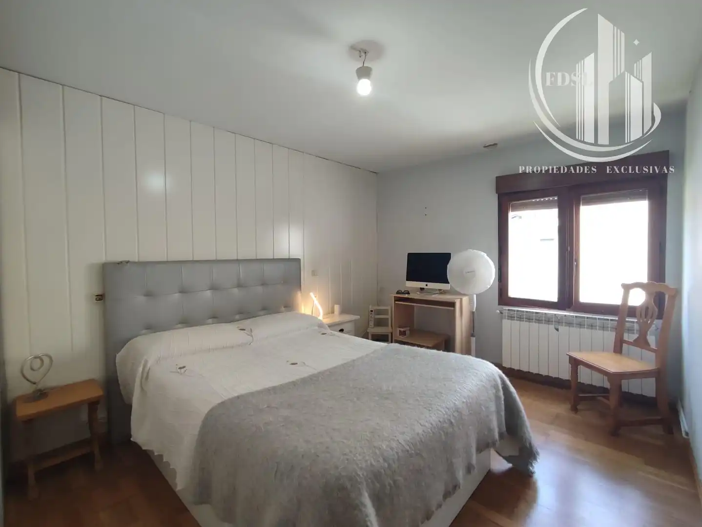Habitación de Casa adosada en venta en Ojacastro con Terraza, Trastero y Amueblado